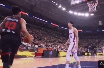 1681481132187016391.gif 哦,.gif